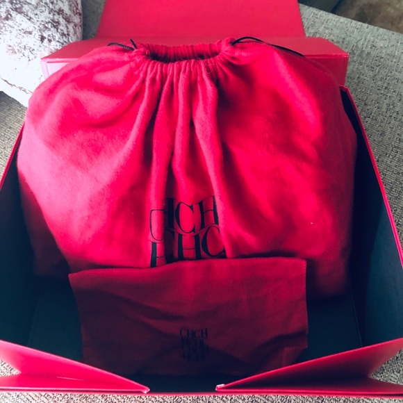 Carolina Herrera handbag and wallet - Picture 7 of 8